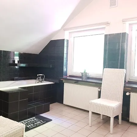 Retro Mozliwosc Wynajecia Calego Budynku *