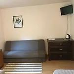 Retro Mozliwosc Wynajecia Calego Budynku