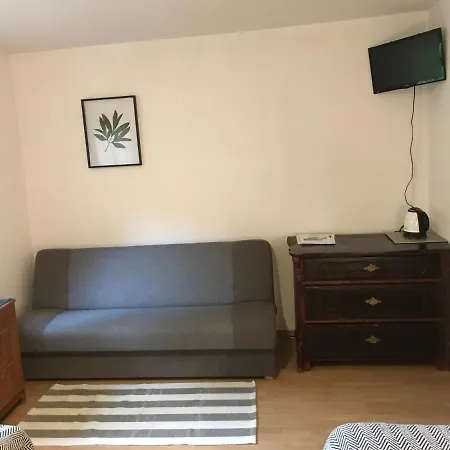 Retro Mozliwosc Wynajecia Calego Budynku