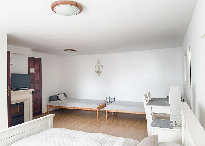 Retro Mozliwosc Wynajecia Calego Budynku Habitación en casa particular