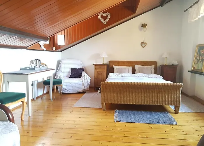 Habitación en casa particular Retro Mozliwosc Wynajecia Calego Budynku